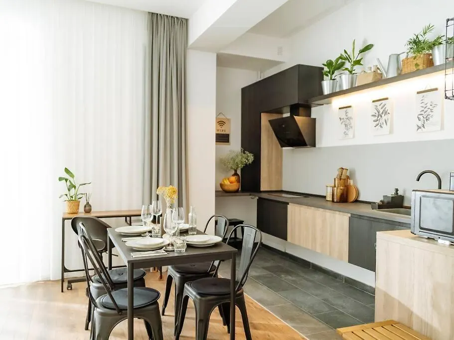 Central 3 Apartment - New Building & Parking Bucharest